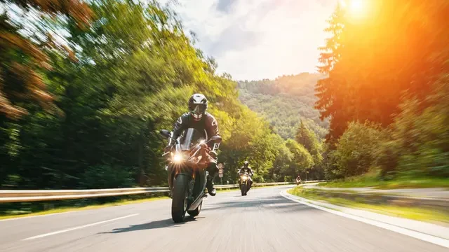 Ingin Punya Foto Kece saat Sunday Morning Ride? Coba Berkendara ke Daerah Ini!