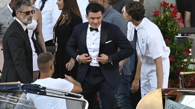 Orlando Bloom Tepergok Bersama Sydney Sweeney Usai Hadiri Pernikahan Jeff Bezos dan Lauren...