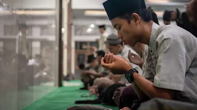 Doa Setelah Sholat Tahajud dan Witir: Dzikir, Keutamaan, dan Cara Mengamalkan