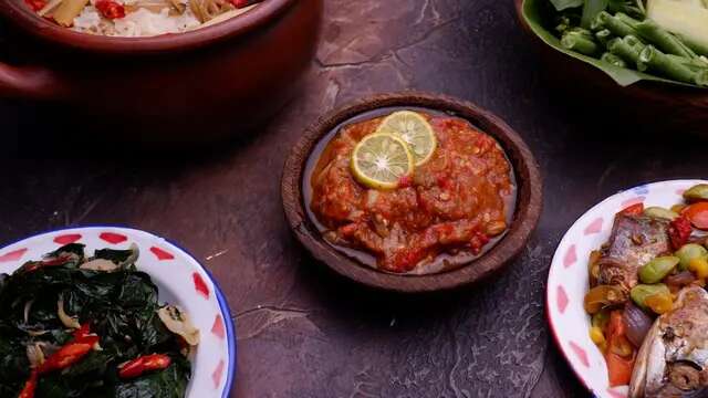 Fun & Fact Sambal Terasi: Asal, Manfaat, Cita Rasa hingga Rekomendasi Menu Makanan