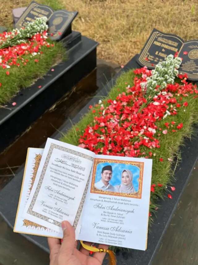 Pilu Banget, Fadly Faisal Pamer Kereta Berdarah Tembus 1 Juta Penonton di Makam Bibi Andri...