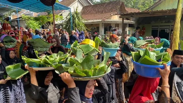 Tradisi Ithuk-Ithukan, Wujud Syukur Warga Dusun Rejopuro Banyuwangi Atas Berkah Mata Air