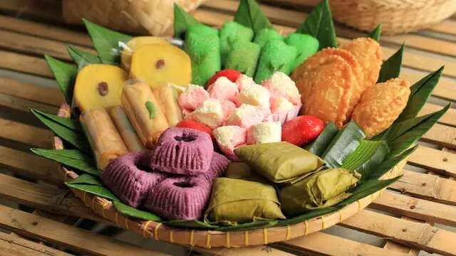 Ragam Resep Kue Kukus dari Tepung Beras, Lezat dan Mudah Dibuat