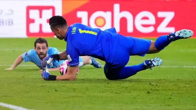 Dari Kesalahan Fatal Menuju 1.375 Penampilan: Kisah Inspiratif Fabio, Kiper Fluminense Pem...