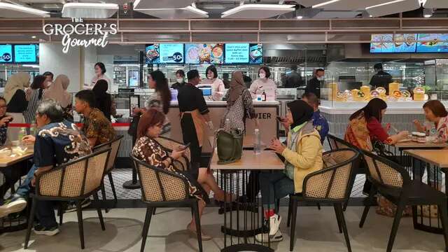 Nongkrong Asyik Sambil Wisata Kuliner di Dalam Supermarket Premium di Jantung Jakarta