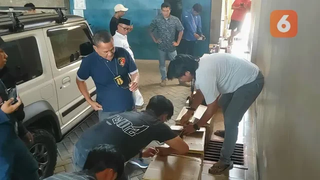 Sembunyikan 928 Kardus Oli Palsu, Polisi Gerebek Gudang Pupuk di Polman