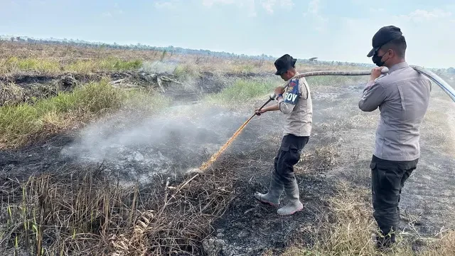 Kisah Ipda Donald Junus, Gugur Dalam Sunyi Usai Tiga Pekan Berjibaku dengan Asap Karhutla ...