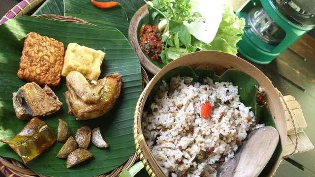 12 Resep Makanan Khas Sunda Menggugah Selera, Cocok untuk Variasi Menu di Rumah