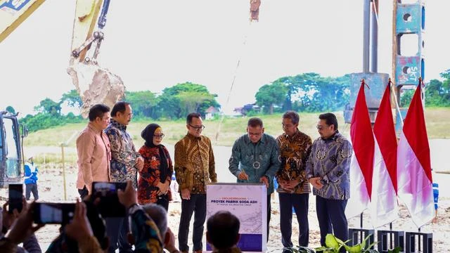 Bontang Catat Sejarah! Groundbreaking Pabrik Soda Ash Pertama di Indonesia Senilai Rp5 Tri...
