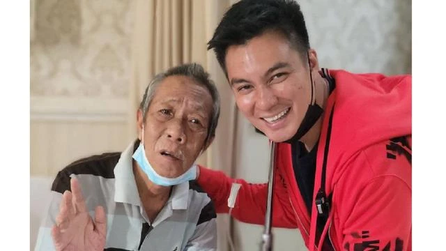 Dijenguk Baim Wong, Pak Ogah Bahagia Hingga Bisa Bicara Lagi