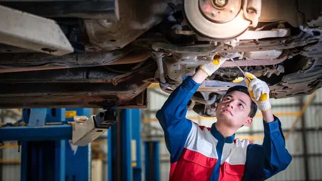 Tips Merawat Kolong Mobil agar Tak Cepat Berkarat