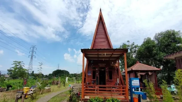 Mengenal Rumah Adat Tambi, Mahakarya Arsitektur Tradisional Sulawesi Tengah Sarat Makna
