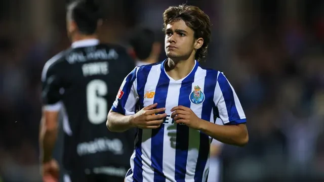 Real Madrid Siap Aktifkan Klausul Rilis Wonderkid Portugal