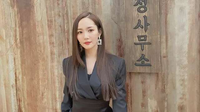 Rekomendasi 9 Drama Park Min Young, What’s Wrong With Secretary Kim hingga Marry My Husb...