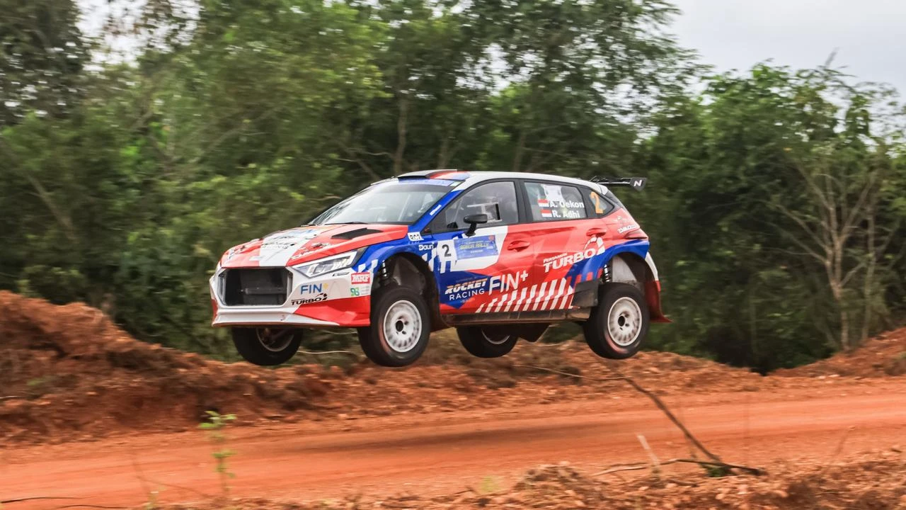 Persaingan Ketat RC2 Warnai Kejurnas Rally 2026, DMO Pertamax Turbo Fin+ Amankan Posisi Du...