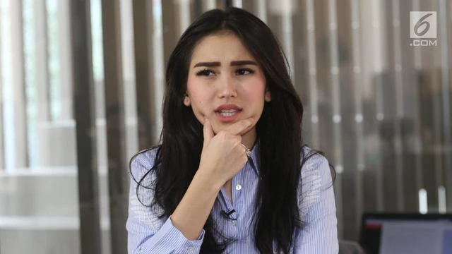 Setelah Inul Daratista, Giliran Ayu Ting Ting Mencoba Perawatan Wajah Mochi Lift Seharga R...