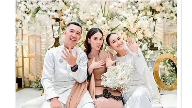 5 Potret Dinar Salsa Calon Adik Ipar Ayu Ting Ting, Disebut Tak Kalah Cantik
