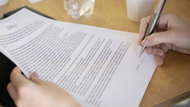 7 Contoh Surat Kuasa Perwakilan yang Bikin Urusan Hukum dan Administrasi Lebih Cepat Beres