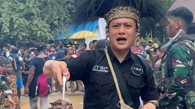 Chef Arnold dan Bobon Santoso Angkat Bicara Soal Insiden Rendang Willie Salim yang Disebut...