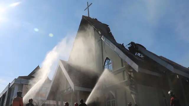 Gereja Tertua Kedua di Palangka Raya Ludes Terbakar