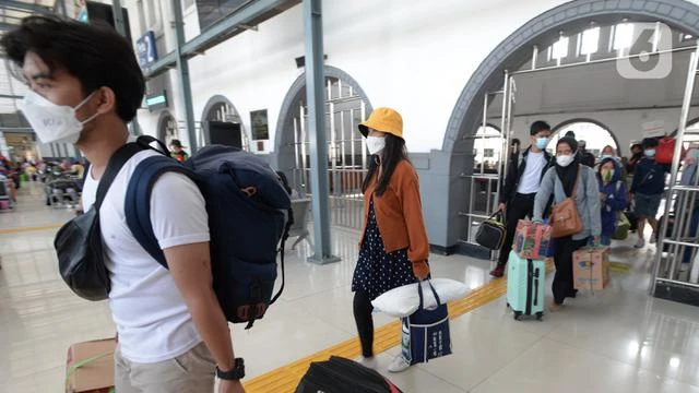 Arus Balik Lebaran, Satgas COVID-19: Pelaku Perjalanan Wajib Lakukan Karantina 5 Hari