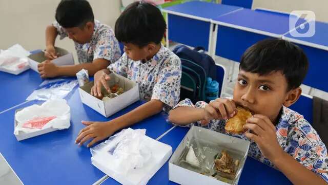 Makan Siang Gratis Rp10 Ribu Bisakah Penuhi Kebutuhan Gizi Anak? Begini Tanggapan Ahli Giz...