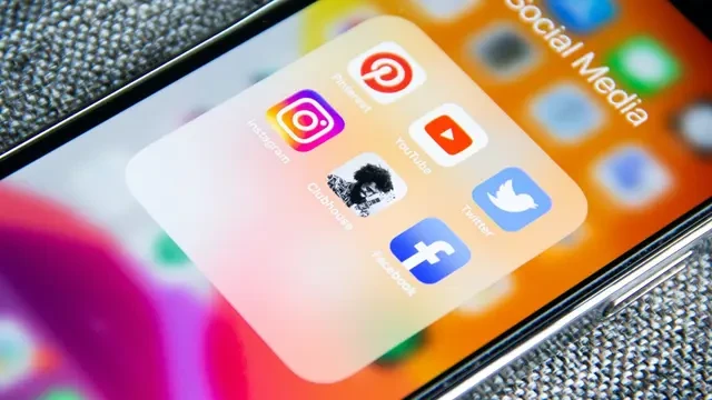 10 Juni Hari Media Sosial di Indonesia, Bila Digunakan Bijak Ada 9 Manfaat Positif dari Me...