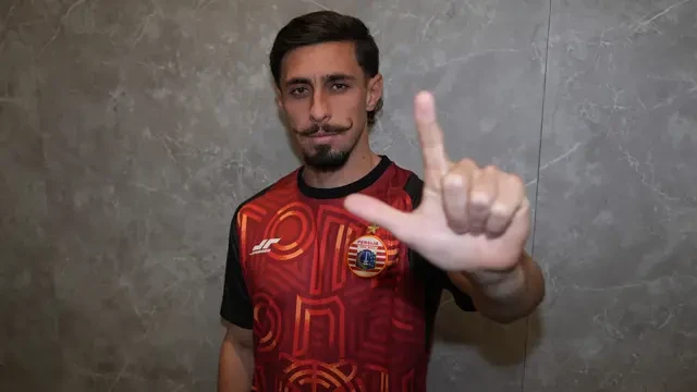 Rekrut Gelandang Brasil Gustavo Franca, Persija Jakarta Makin Siap Arungi BRI Super League...