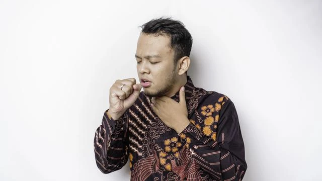 Beda Batuknya, Satu Solusinya! Redakan Batuk Kering dan Berdahak Tanpa Ribet dengan bodrex...