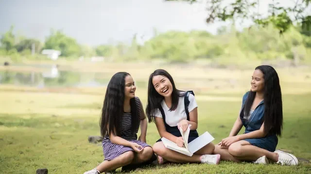 Mudah Mengingat Orang Asing di Tempat Umum? Ternyata Ini Alasannya