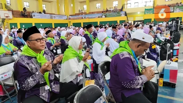 Lebih dari Seribu Calon Haji Kabupaten Sukabumi Mulai Diberangkatkan, Tertua Usia 96 Tahun