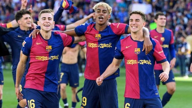 Lamine Yamal Soal Tawaran Chelsea untuk Fermin Lopez: Dia Bahagia di Barcelona