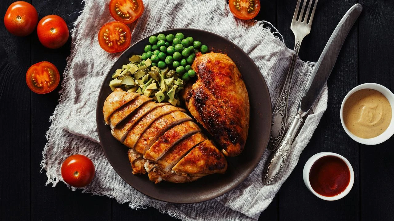 Apa yang Terjadi pada Tubuh Jika Protein Dikonsumsi Terlalu Banyak?