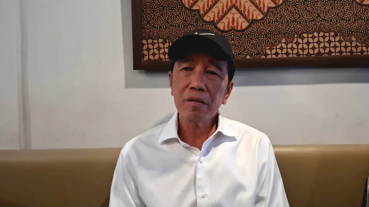 Jokowi Hormati Praperadilan Roy Suryo