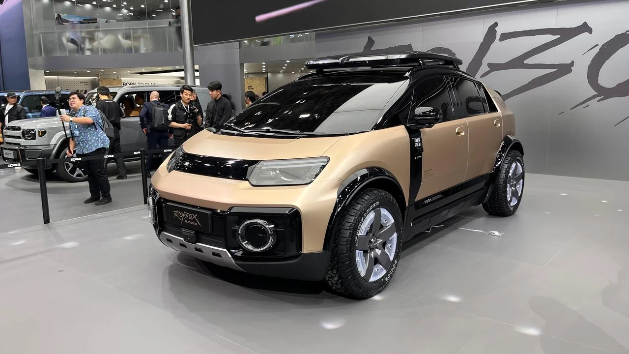 Tak Hanya SUV Listrik, iCAR Mulai Garap Mobil Otonom Berbasis AI