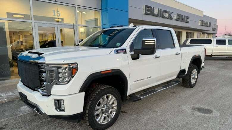 Northern Ont. car dealership stunned by 'bold' theft of a $60K truck in broad daylight