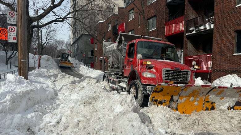 What you need to know about Montreal's snow-clearing operation