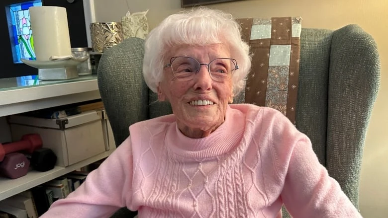101 years, 1 house: London centenarian given heritage award for care of lifelong home