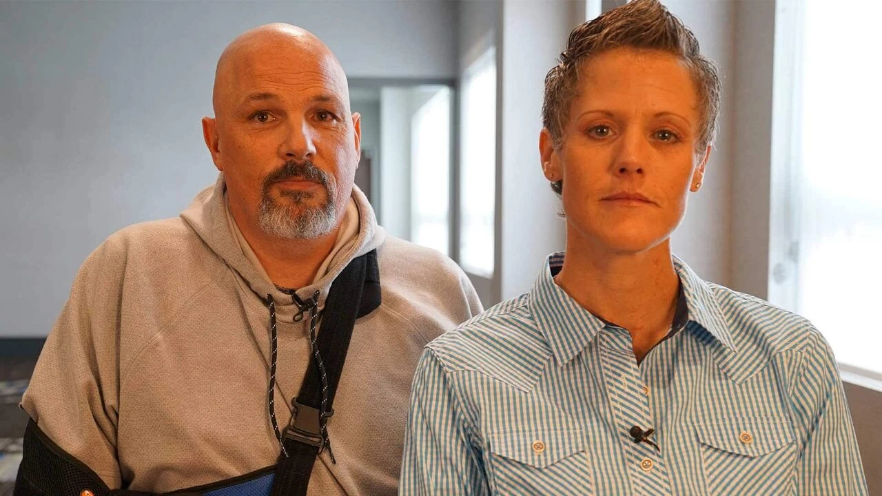 Alberta couple traumatized after 'no-knock' entry by police