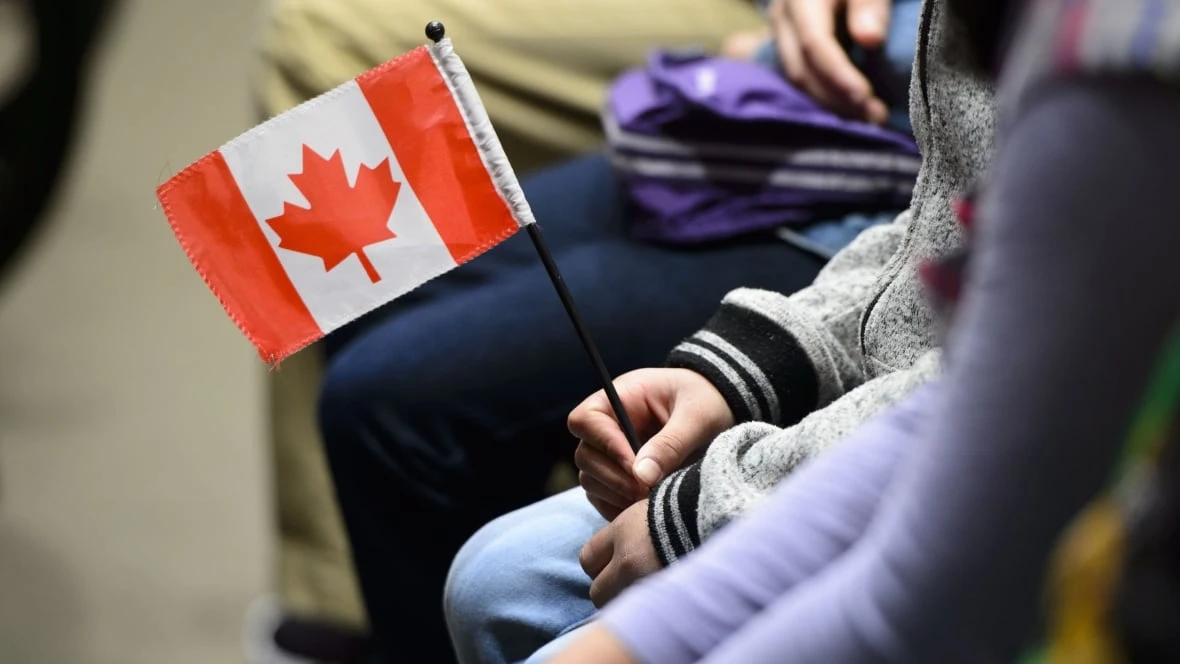 'Lost Canadians' citizenship bill tabled as court deadline looms