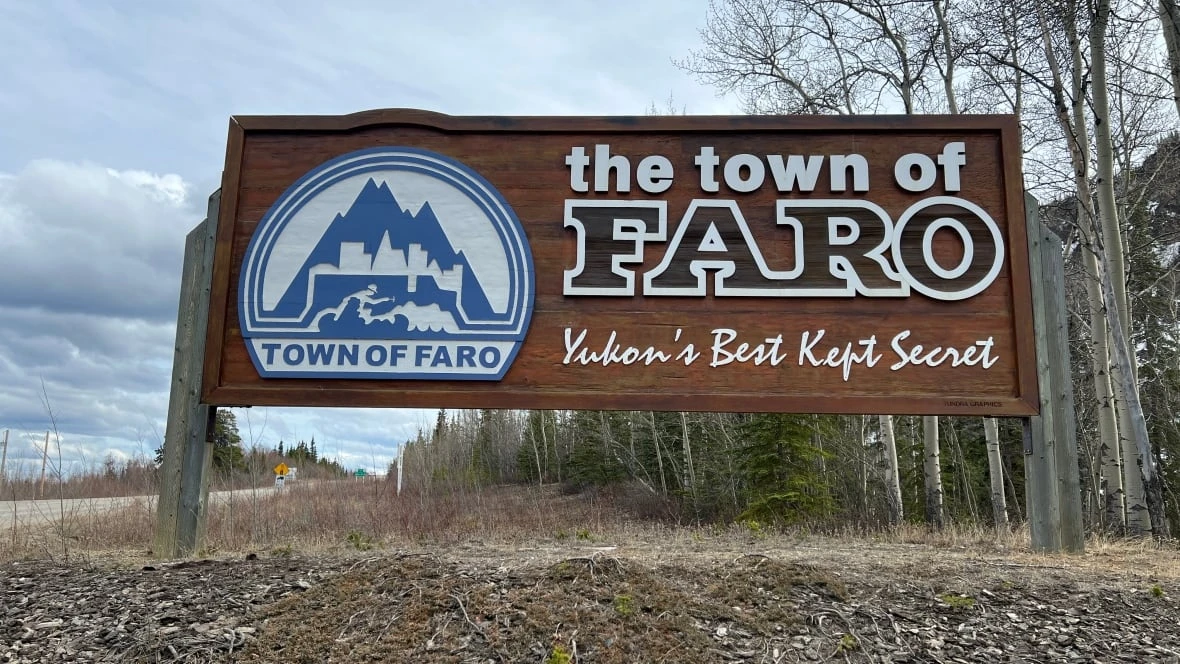 No nurses in Faro, Yukon, prompts month-long closure of health centre