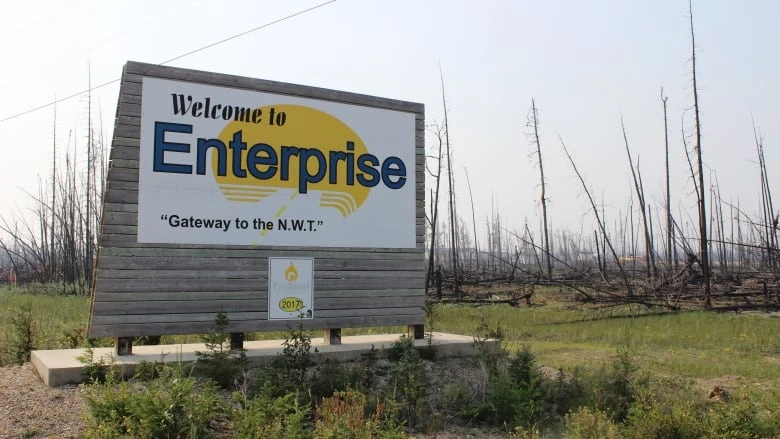 Mayor and council dismissed in Enterprise, N.W.T., as territory appoints administrator for hamlet