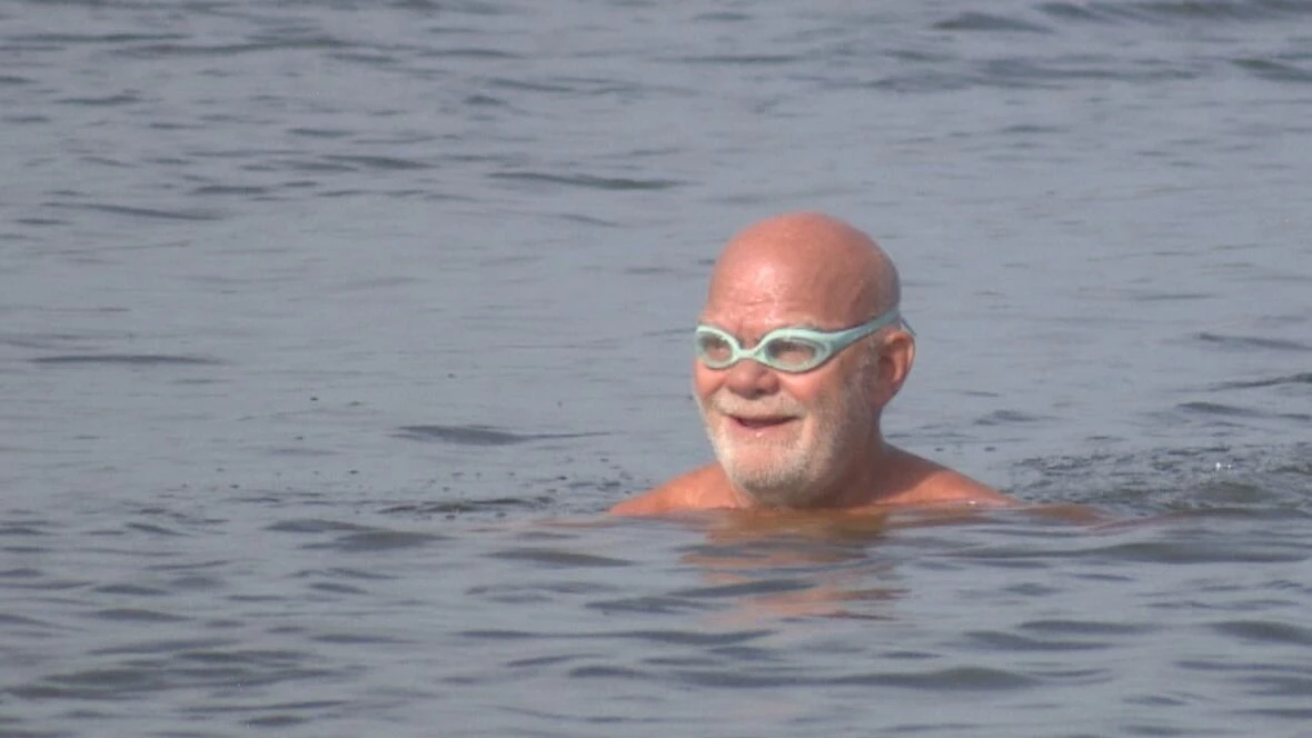 Sask. man takes the plunge in 70 lakes to celebrate 70th birthday