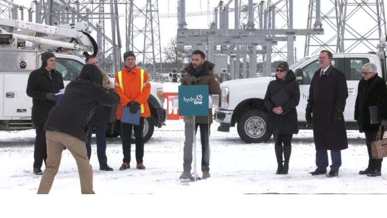 Ontario completes Chatham-Lakeshore transmission line ahead of schedule