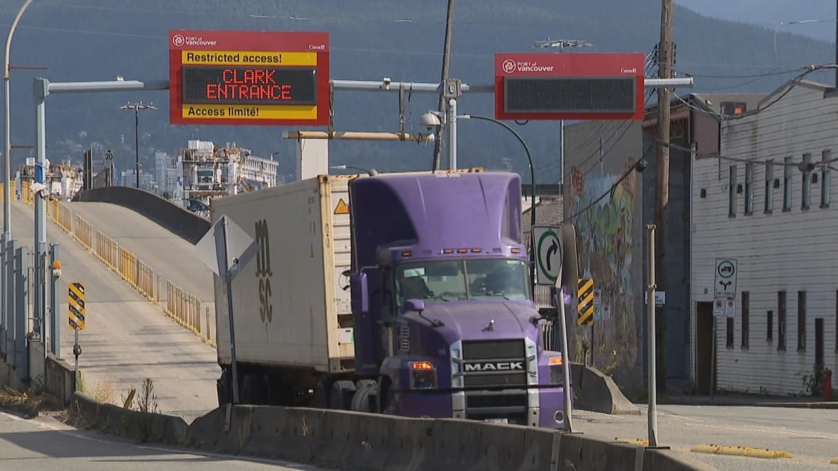 East Vancouver residents frustrated by ongoing truck traffic detour
