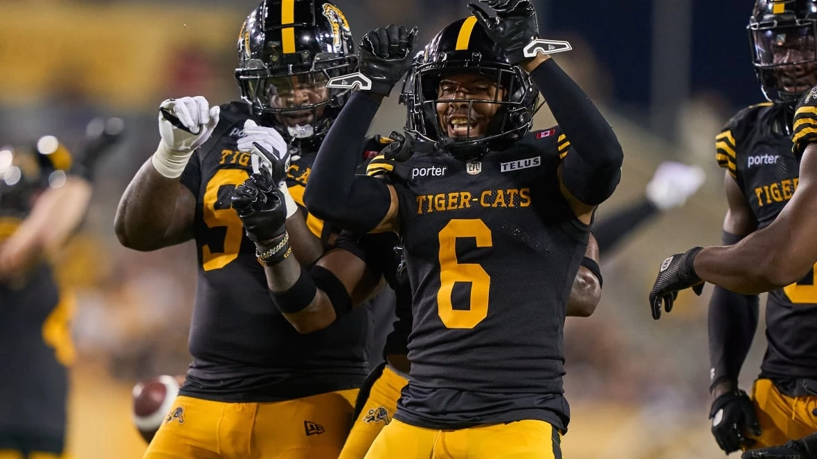 Mitchell's late TD pass to Lawler rallies Ticats to 23-20 home win over Ottawa Redblacks