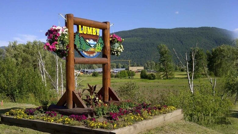 School doors locked in Lumby after man arrested then released over woman's death