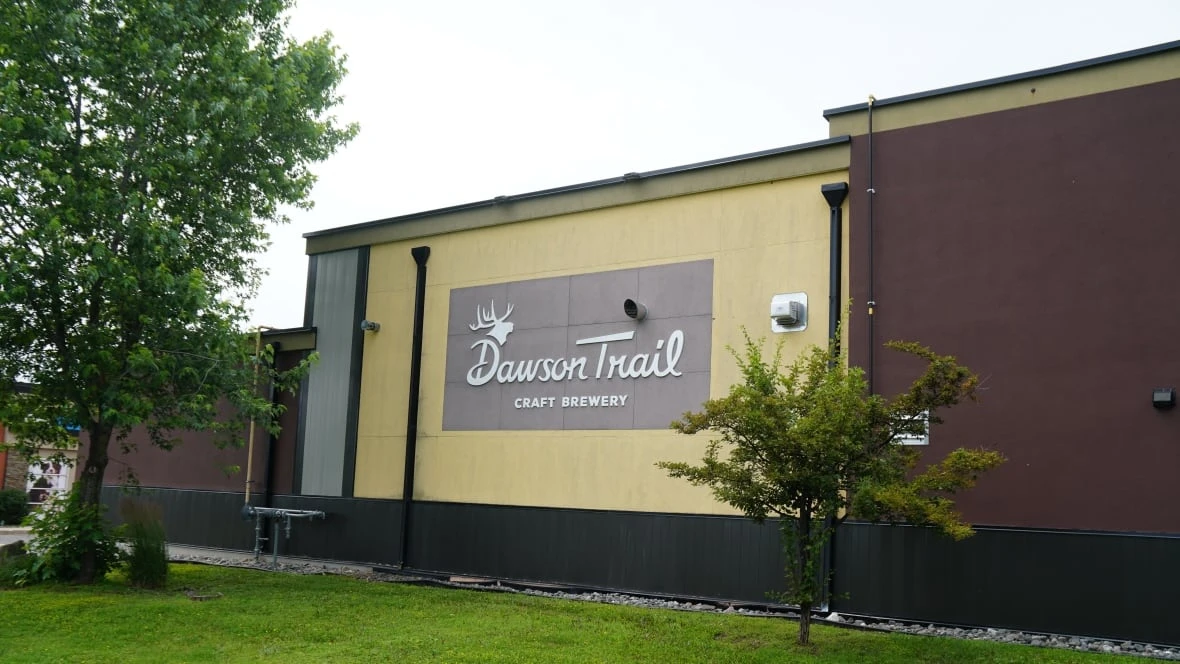 Craft beer tax cuts are 'awesome,' say Thunder Bay microbreweries
