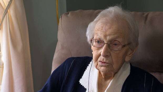 N.L.'s oldest resident turns 109, and celebrates with a feed of chicken wings