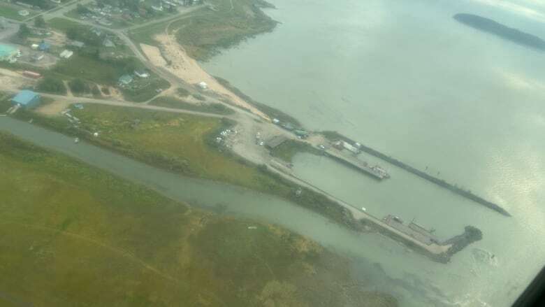 Commons committee plans to examine contamination at Fort Chipewyan, Alta., dock